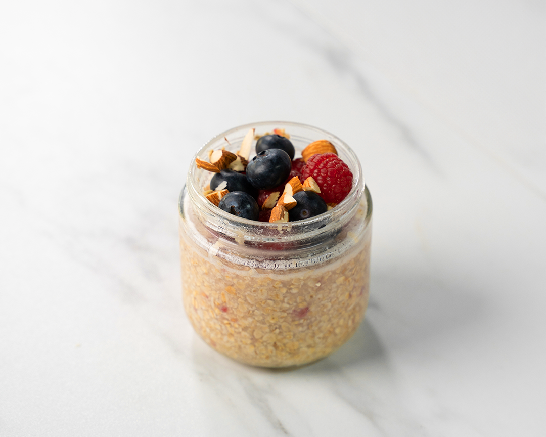 Pear Vanilla Overnight Oats